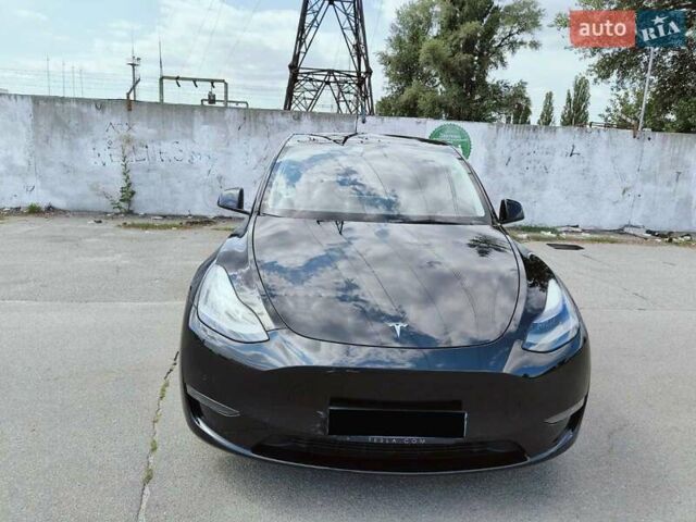 Черный Тесла Model Y, объемом двигателя 0 л и пробегом 69 тыс. км за 35000 $, фото 1 на Automoto.ua