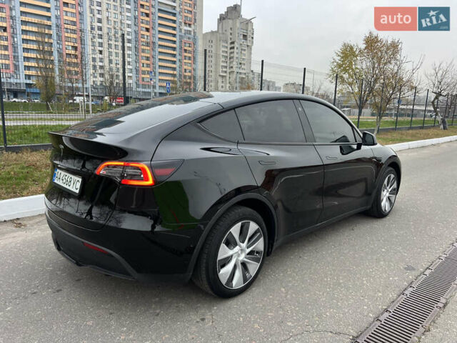 Черный Тесла Model Y, объемом двигателя 0 л и пробегом 61 тыс. км за 22900 $, фото 2 на Automoto.ua