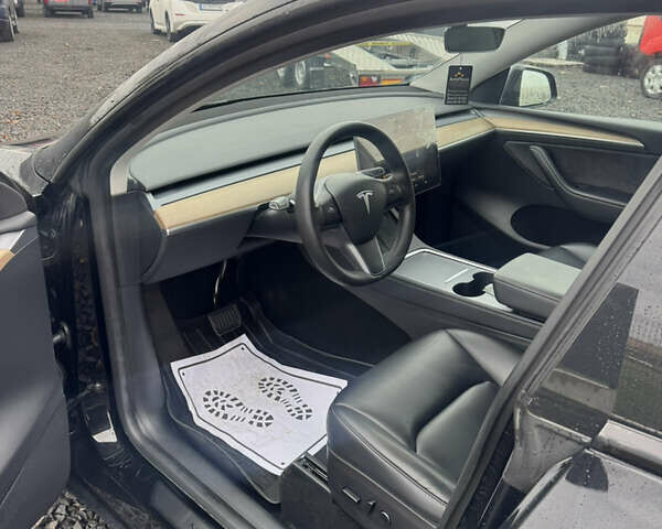 Черный Тесла Model Y, объемом двигателя 0 л и пробегом 224 тыс. км за 27500 $, фото 15 на Automoto.ua