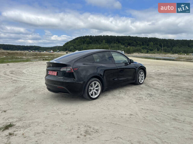 Черный Тесла Model Y, объемом двигателя 0 л и пробегом 83 тыс. км за 25500 $, фото 5 на Automoto.ua