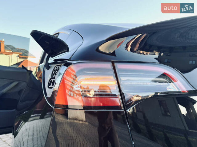 Черный Тесла Model Y, объемом двигателя 0 л и пробегом 100 тыс. км за 28900 $, фото 27 на Automoto.ua