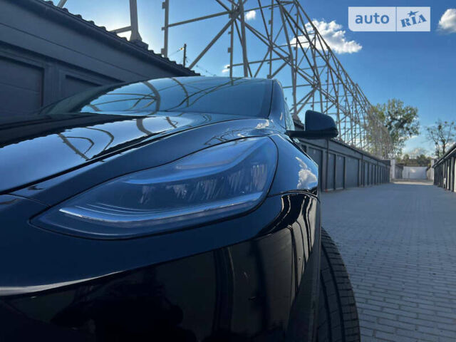 Черный Тесла Model Y, объемом двигателя 0 л и пробегом 6 тыс. км за 27900 $, фото 40 на Automoto.ua