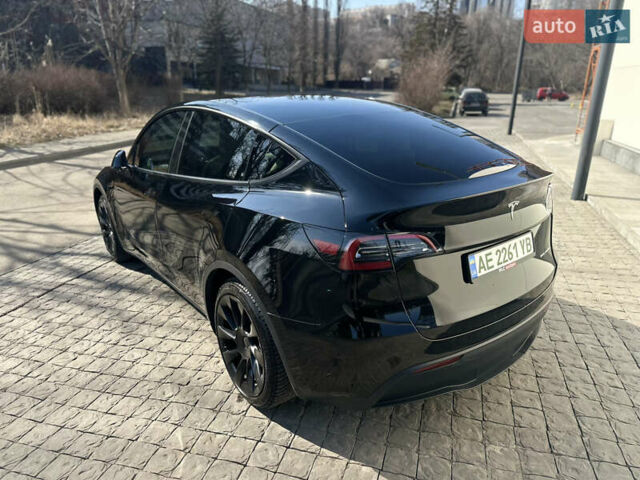 Черный Тесла Model Y, объемом двигателя 0 л и пробегом 24 тыс. км за 31000 $, фото 13 на Automoto.ua