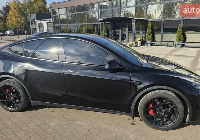 Тесла Model Y 2022 у Ковель на Automoto.ua Чорний Тесла Model Y, об'ємом двигуна 0 л та пробігом 80 тис. км за 27400 $, фото 1 на Automoto.ua