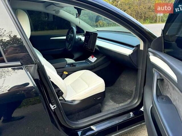 Чорний Тесла Model Y, об'ємом двигуна 0 л та пробігом 24 тис. км за 24500 $, фото 2 на Automoto.ua