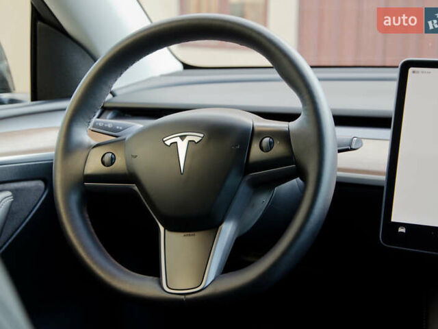 Чорний Тесла Model Y, об'ємом двигуна 0 л та пробігом 130 тис. км за 25500 $, фото 29 на Automoto.ua