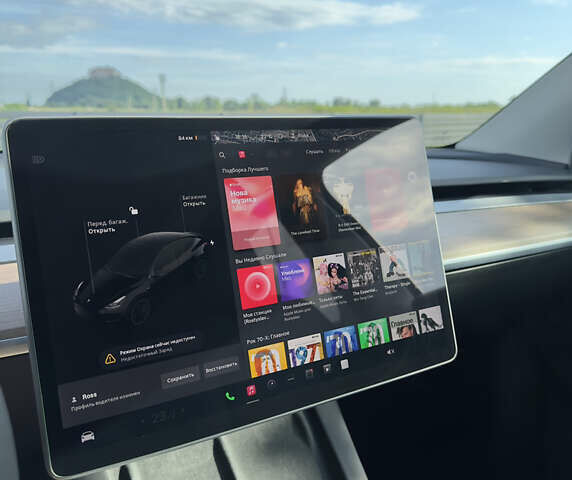 Черный Тесла Model Y, объемом двигателя 0 л и пробегом 22 тыс. км за 25000 $, фото 21 на Automoto.ua