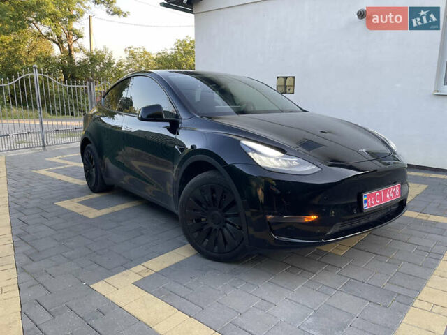 Черный Тесла Model Y, объемом двигателя 0 л и пробегом 65 тыс. км за 25500 $, фото 6 на Automoto.ua