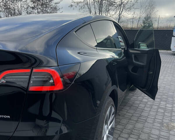 Чорний Тесла Model Y, об'ємом двигуна 0 л та пробігом 41 тис. км за 34800 $, фото 13 на Automoto.ua