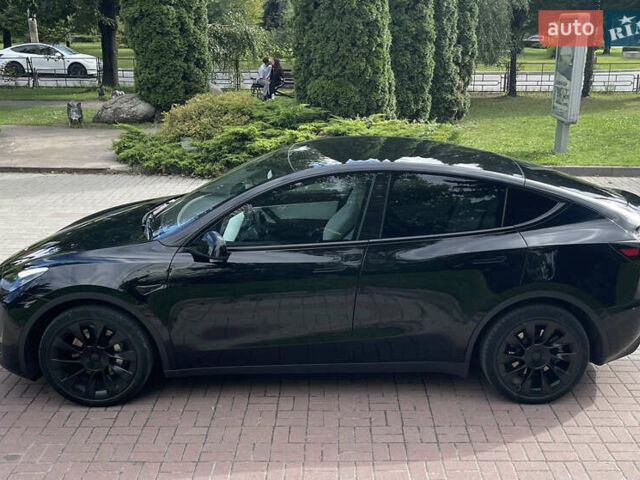 Черный Тесла Model Y, объемом двигателя 0 л и пробегом 89 тыс. км за 26999 $, фото 27 на Automoto.ua