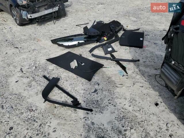 Чорний Тесла Model Y, об'ємом двигуна 0 л та пробігом 102 тис. км за 19000 $, фото 11 на Automoto.ua