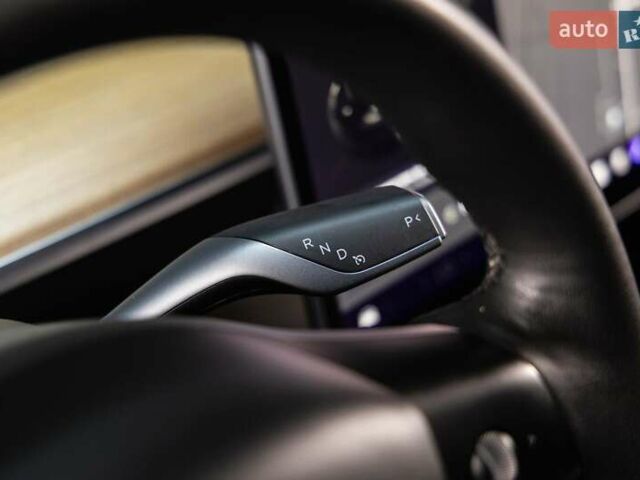 Черный Тесла Model Y, объемом двигателя 0 л и пробегом 155 тыс. км за 23000 $, фото 19 на Automoto.ua