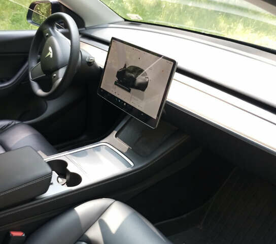 Черный Тесла Model Y, объемом двигателя 0 л и пробегом 90 тыс. км за 29000 $, фото 10 на Automoto.ua