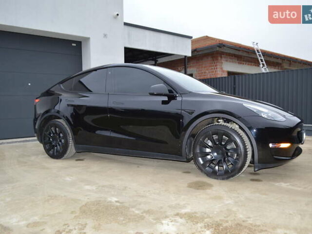 Чорний Тесла Model Y, об'ємом двигуна 0 л та пробігом 32 тис. км за 25900 $, фото 11 на Automoto.ua