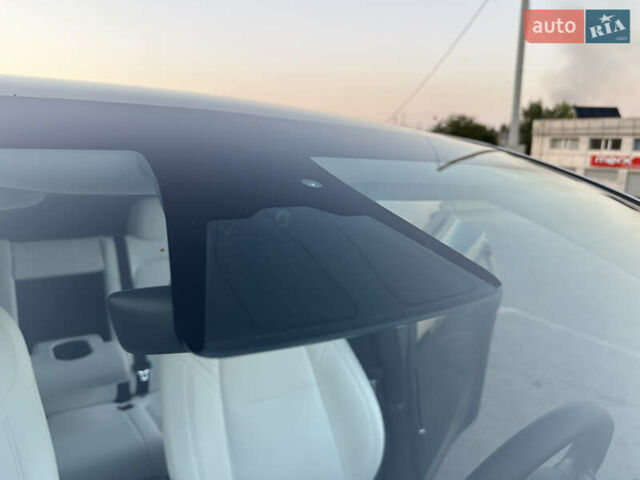 Чорний Тесла Model Y, об'ємом двигуна 0 л та пробігом 135 тис. км за 26499 $, фото 52 на Automoto.ua