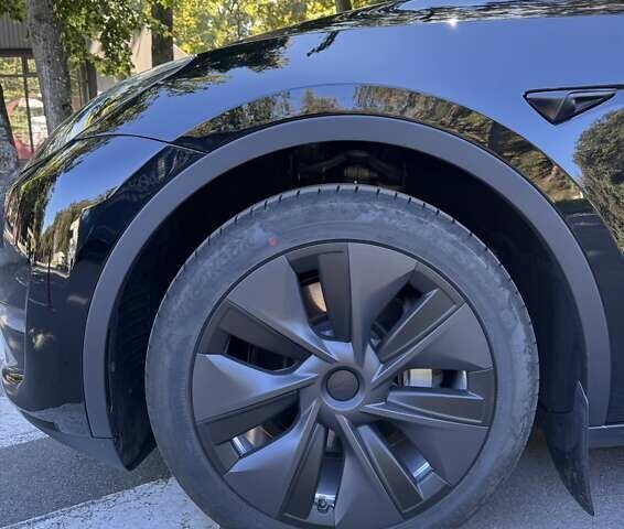 Чорний Тесла Model Y, об'ємом двигуна 0 л та пробігом 50 тис. км за 39500 $, фото 2 на Automoto.ua