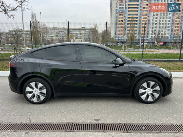 Черный Тесла Model Y, объемом двигателя 0 л и пробегом 61 тыс. км за 22900 $, фото 5 на Automoto.ua