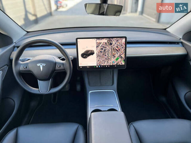 Черный Тесла Model Y, объемом двигателя 0 л и пробегом 6 тыс. км за 27900 $, фото 60 на Automoto.ua