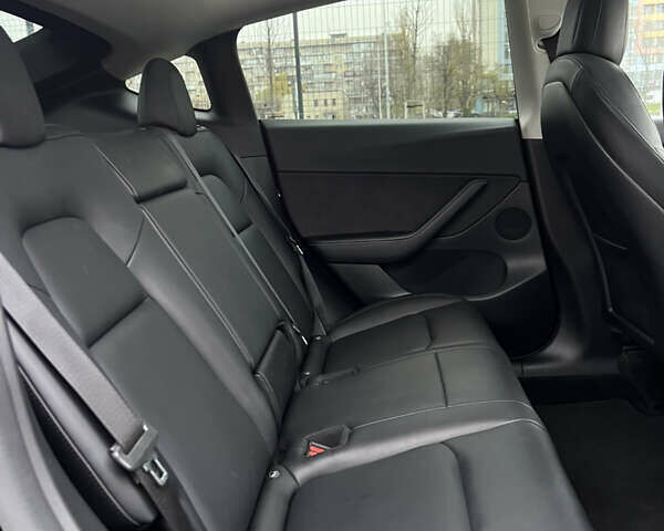 Черный Тесла Model Y, объемом двигателя 0 л и пробегом 61 тыс. км за 22900 $, фото 27 на Automoto.ua