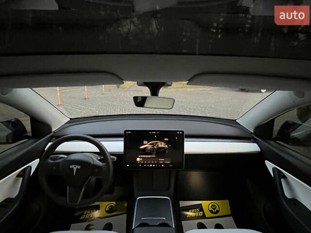 Черный Тесла Model Y, объемом двигателя 0 л и пробегом 121 тыс. км за 25750 $, фото 14 на Automoto.ua