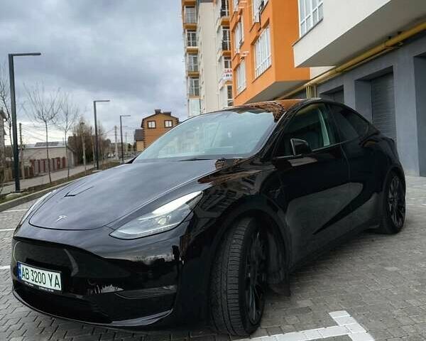 Черный Тесла Model Y, объемом двигателя 0 л и пробегом 21 тыс. км за 45000 $, фото 3 на Automoto.ua