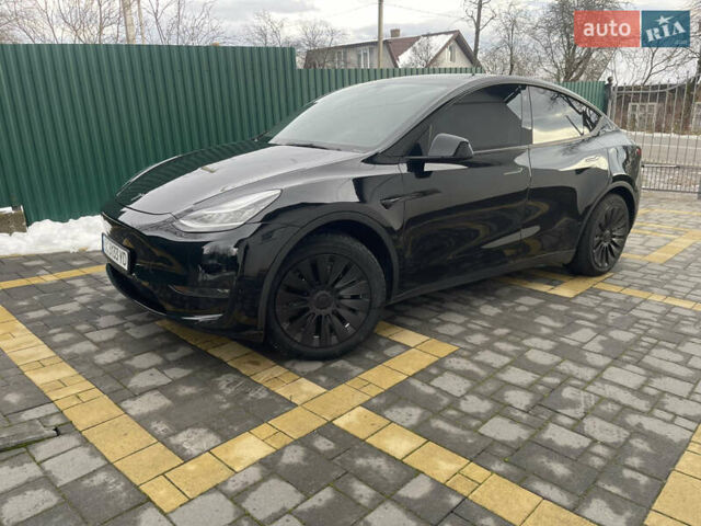 Черный Тесла Model Y, объемом двигателя 0 л и пробегом 67 тыс. км за 27500 $, фото 2 на Automoto.ua