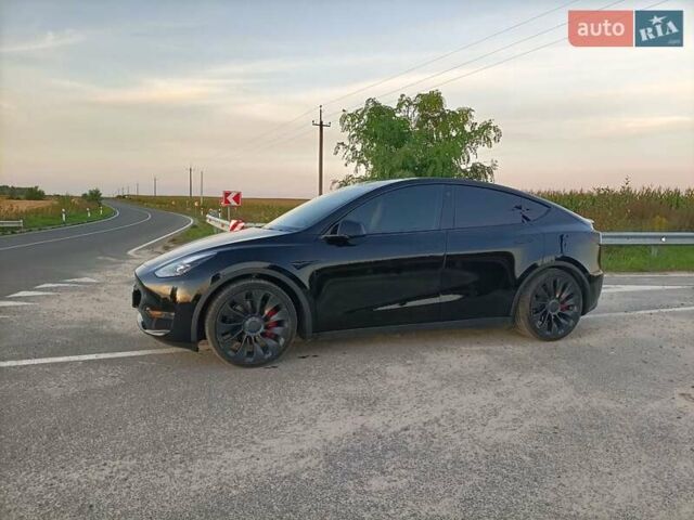 Черный Тесла Model Y, объемом двигателя 0 л и пробегом 50 тыс. км за 27000 $, фото 23 на Automoto.ua