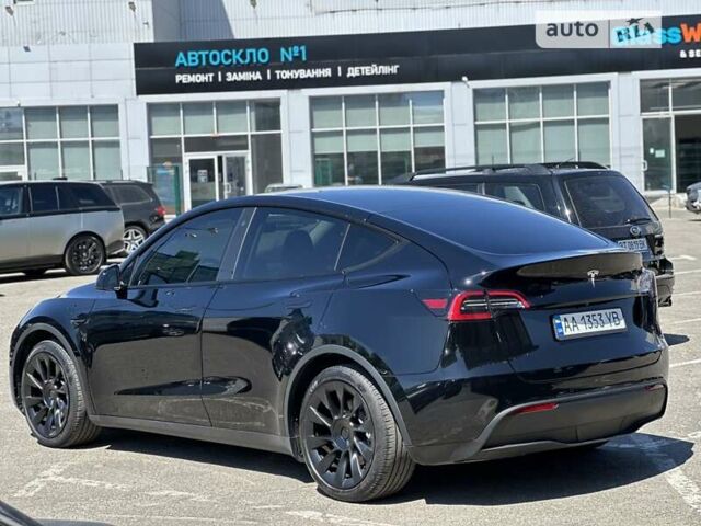 Черный Тесла Model Y, объемом двигателя 0 л и пробегом 31 тыс. км за 36900 $, фото 25 на Automoto.ua