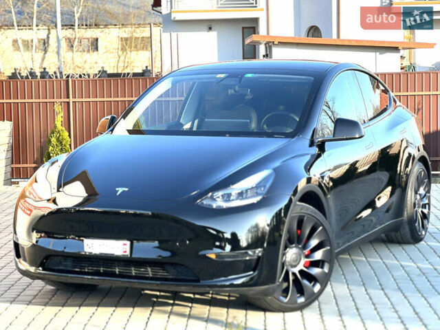 Черный Тесла Model Y, объемом двигателя 0 л и пробегом 100 тыс. км за 28900 $, фото 15 на Automoto.ua