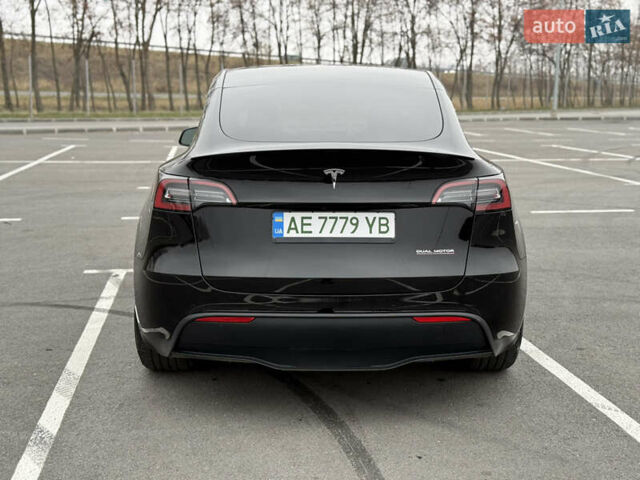 Черный Тесла Model Y, объемом двигателя 0 л и пробегом 22 тыс. км за 27999 $, фото 9 на Automoto.ua