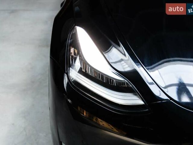 Черный Тесла Model Y, объемом двигателя 0 л и пробегом 155 тыс. км за 23000 $, фото 6 на Automoto.ua