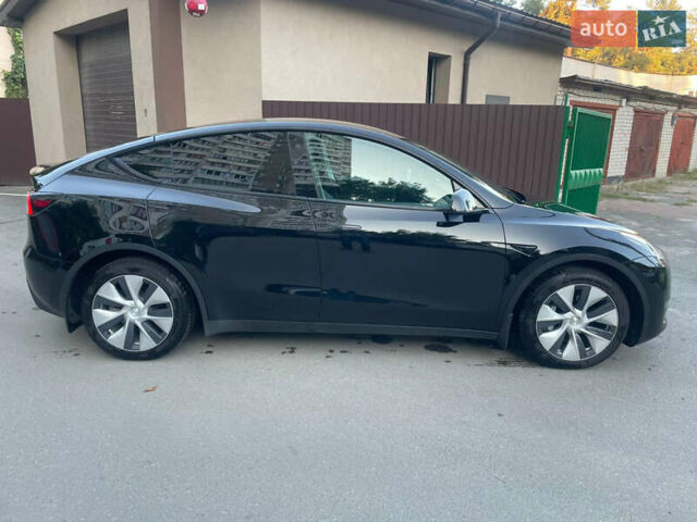 Тесла Model Y 2022 в Киеве на Automoto.ua Черный Тесла Model Y, объемом двигателя 0 л и пробегом 55 тыс. км за 42500 $, фото 4 на Automoto.ua