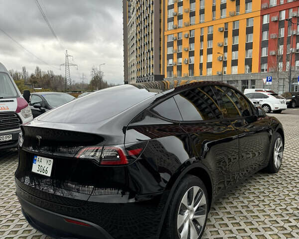 Чорний Тесла Model Y, об'ємом двигуна 0 л та пробігом 70 тис. км за 27000 $, фото 1 на Automoto.ua