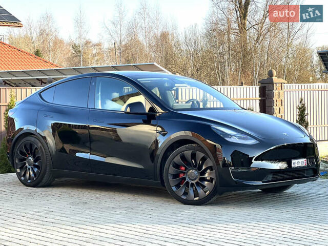 Черный Тесла Model Y, объемом двигателя 0 л и пробегом 100 тыс. км за 28900 $, фото 11 на Automoto.ua