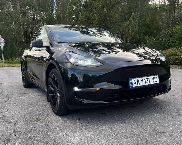 Черный Тесла Model Y, объемом двигателя 0 л и пробегом 35 тыс. км за 26500 $, фото 1 на Automoto.ua