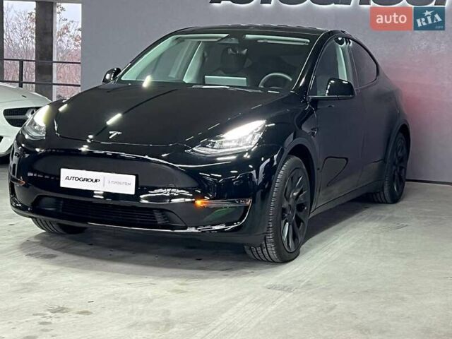 Черный Тесла Model Y, объемом двигателя 0 л и пробегом 5 тыс. км за 32000 $, фото 4 на Automoto.ua