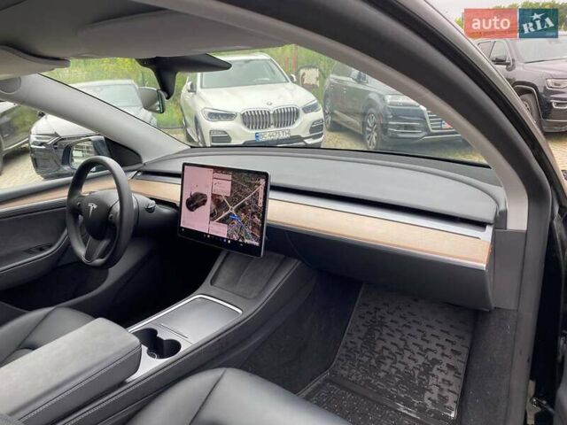 Чорний Тесла Model Y, об'ємом двигуна 0 л та пробігом 78 тис. км за 27300 $, фото 8 на Automoto.ua