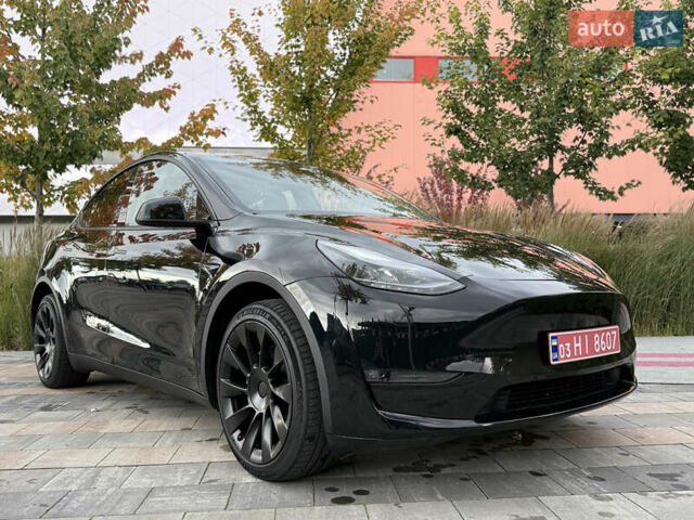 Тесла Model Y 2023 в Киеве на Automoto.ua Черный Тесла Model Y, объемом двигателя 0 л и пробегом 29 тыс. км за 34999 $, фото 1 на Automoto.ua