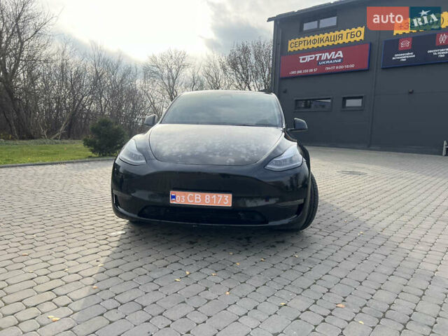 Черный Тесла Model Y, объемом двигателя 0 л и пробегом 25 тыс. км за 31500 $, фото 21 на Automoto.ua