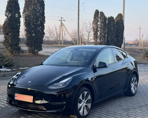 Черный Тесла Model Y, объемом двигателя 0 л и пробегом 11 тыс. км за 25500 $, фото 10 на Automoto.ua