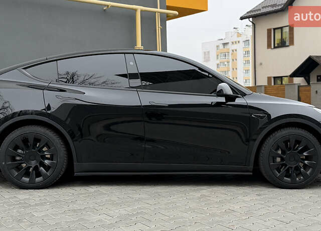 Чорний Тесла Model Y, об'ємом двигуна 0 л та пробігом 31 тис. км за 29700 $, фото 2 на Automoto.ua