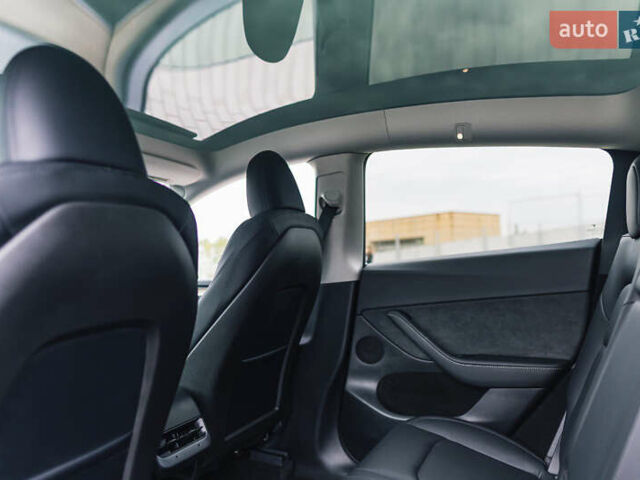 Черный Тесла Model Y, объемом двигателя 0 л и пробегом 16 тыс. км за 30200 $, фото 34 на Automoto.ua