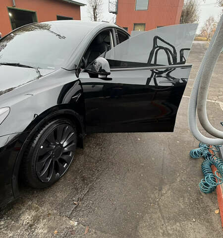 Чорний Тесла Model Y, об'ємом двигуна 0 л та пробігом 48 тис. км за 27500 $, фото 18 на Automoto.ua