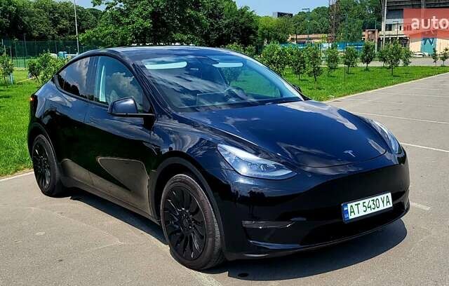 Черный Тесла Model Y, объемом двигателя 0 л и пробегом 32 тыс. км за 26200 $, фото 5 на Automoto.ua