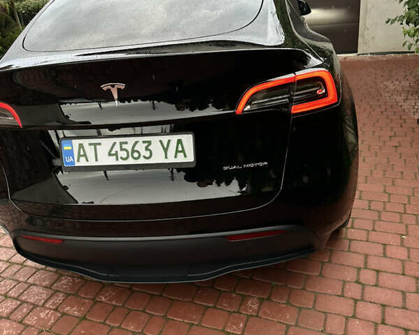 Черный Тесла Model Y, объемом двигателя 0 л и пробегом 8 тыс. км за 29900 $, фото 9 на Automoto.ua