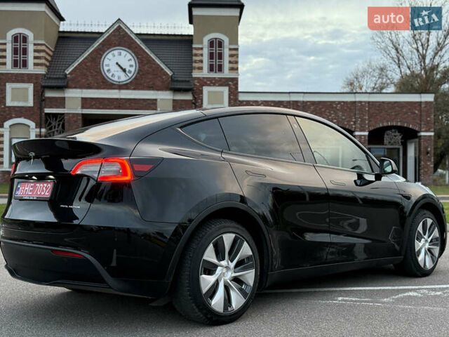 Черный Тесла Model Y, объемом двигателя 0 л и пробегом 67 тыс. км за 33490 $, фото 10 на Automoto.ua