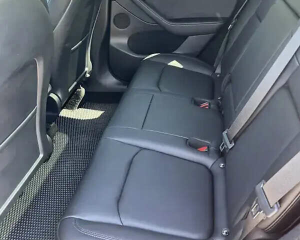 Черный Тесла Model Y, объемом двигателя 0 л и пробегом 42 тыс. км за 25300 $, фото 11 на Automoto.ua