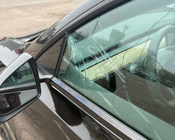 Черный Тесла Model Y, объемом двигателя 0 л и пробегом 35 тыс. км за 21900 $, фото 18 на Automoto.ua