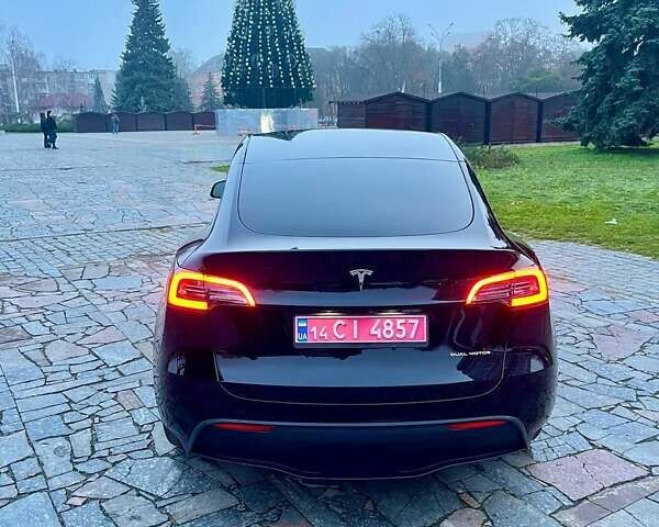Чорний Тесла Model Y, об'ємом двигуна 0 л та пробігом 60 тис. км за 25950 $, фото 7 на Automoto.ua
