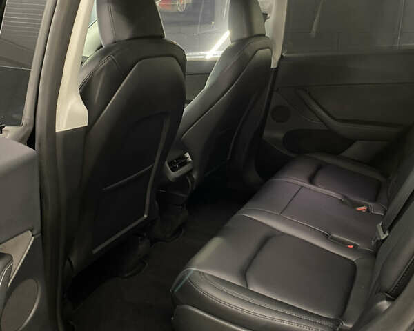 Черный Тесла Model Y, объемом двигателя 0 л и пробегом 71 тыс. км за 29000 $, фото 8 на Automoto.ua